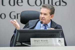 Contas anuais de Sérgio Ricardo recebem parecer favorável à aprovação