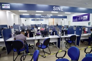 Sine Estadual disponibiliza mais de 2,4 mil vagas de trabalho nesta semana