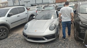 PF investiga lavagem de dinheiro do tráfico por meio de distribuidoras de bebidas