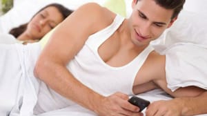 Após ser traída e humilhada, professora leva ex à Justiça e pede indenização