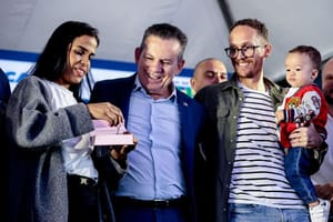 "Já viabilizamos 31 mil casas e vamos superar a meta das 40 mil", afirma Mauro Mendes