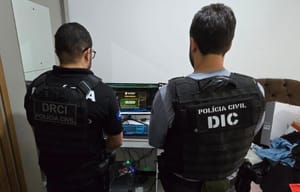 Grupo criminoso usava senhas de servidores públicos para clonar veículos e lavar dinheiro