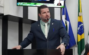 Vereador quer barrar artista que misturar política com show pago pela Prefeitura de Cuiabá