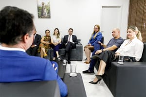 Prefeito formaliza pedido de dilação de prazo ao MP para cálculos de insalubridade