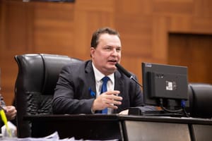 Max Russi apoia evento "Laço Branco" para promover respeito e combate à violência contra a mulher