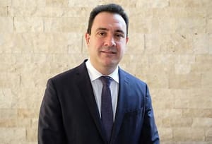 Ricardo Almeida toma posse como desembargador do TJMT em cerimônia solene