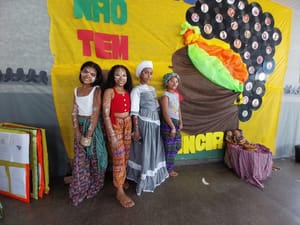 Alunos da rede municipal de Cuiabá celebram cultura afro-brasileira em projeto sobre consciência negra