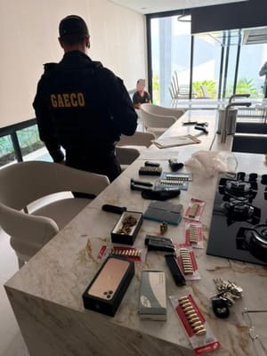 Gaeco investiga loja de veiculos usada como fachada por PMs em esquema de agiotagem