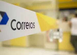 Correios aprovam plano para reverter crise e anunciam que empréstimo de R$ 20 bilhões deve sair até o fim do mês
