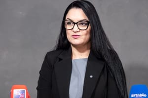 Samantha nega especulação de ser vice de Fagundes e mira disputa à Assembleia Legislativa