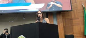 Janaina Riva convoca secretário para explicar exoneração de chefe do Procon-MT