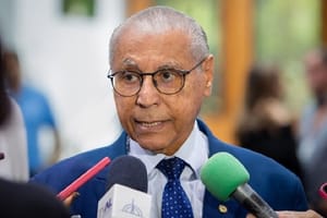 Júlio Campos acusa governo de reduzir receita no orçamento e diz que MT pode ter superávit bilionário