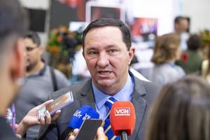 Deputado Valdir Barranco segue internado após quadro de desidratação e intoxicação