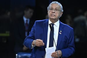 Jayme Campos reafirma pré-candidatura ao Governo em vídeo emocional: "Não abro mão"