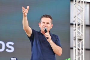 Mauro Mendes lidera aprovação em Barra do Garças com 70,5%; Lula registra 46%