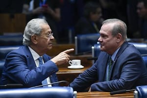 Jayme Campos e Wellington Fagundes aparecem empatados na disputa pelo Governo de MT
