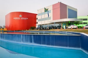 Assembleia Legislativa antecipa 13º e injeta quase R$ 50 milhões na economia de Mato Grosso