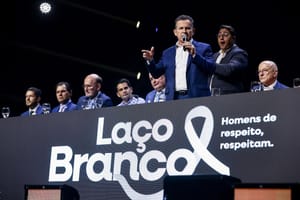 "Precisamos ensinar nossos filhos a respeitar as mulheres e denunciar esses crimes", afirma governador