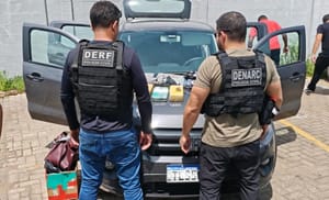 Traficantes são presos durante entrega de drogas em estacionamento de academia em VG