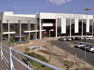 TJMT condena Bradesco Vida e Previdência a pagar R$ 60 mil a filhos de mulher de Várzea Grande