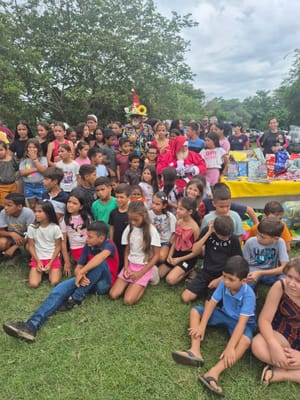 Artistas levam música, humor e literatura ao Pantanal