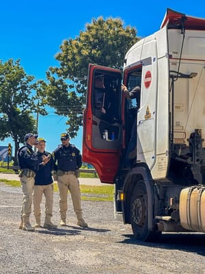 Menos mortes e mais fiscalização: PRF fecha 2025 com avanço na segurança viária em MT
