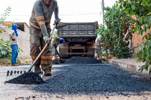 Prefeitura de Cuiabá projeta investimento de mais de R$ 220 milhões em asfalto