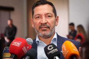 "Fraude generalizada": entenda decisão contra os bancos Master, Santander e outras instituições