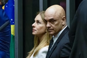 Banco Central põe em sigilo comunicações com Alexandre de Moraes sobre caso Master