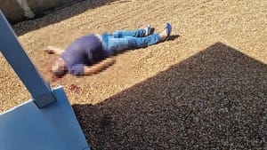 Troca de tiros com facção termina com morador morto e dois presos no interior de MT