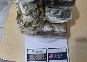 PM prende quadrilha em Cuiabá com porções de maconha e pasta base de cocaína