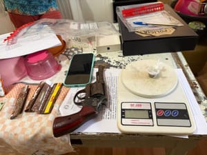 Polícia apreende arma e drogas e prende suspeito de ligação com facção em Cáceres