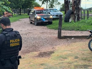 PF prende líderes de esquema de diesel que abastecia garimpos na Terra Indígena Sararé
