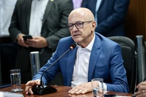 Vice-governador assume comando do Governo de Mato Grosso até quarta-feira (18)