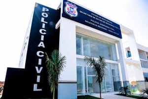 Câmera escondida em banheiro leva dono de site à delegacia em MT