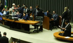 Câmara aprova PEC da Segurança com medidas mais duras contra facções criminosas