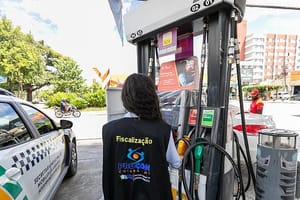 Procon notifica 151 postos em Cuiabá por aumentos suspeitos nos preços dos combustíveis