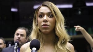 Câmara de Cuiabá aprova repúdio contra Erika Hilton após eleição para comissão