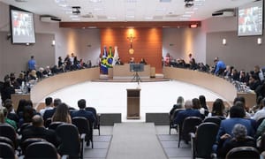 Construtora atrasa entrega de apartamento de R$ 1 milhão e terá que devolver R$ 898 mil