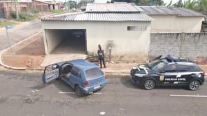 Mãe e filhos envolvidos em esquema conhecido como "tráfico delivery" são alvos da PJC