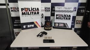 PM impede homicídio e apreende adolescentes e arma; crime aconteceria em Cáceres