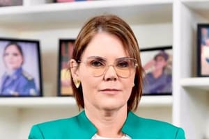 Coronel Fernanda é reeleita ao comando da bancada federal de MT e segue no cargo até 2027