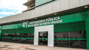 Defensoria garante que neta seja reconhecida como filha após 46 anos de "inversão" no registro