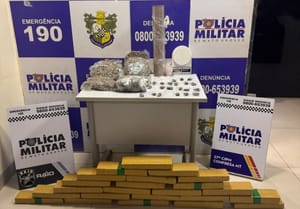 Mulheres são presas pela PM com 30 tabletes de maconha e "supermaconha" em Confresa