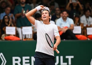 Cuiabano Leonardo Storck vira batalha, é campeão e conquista vaga em Roland Garros