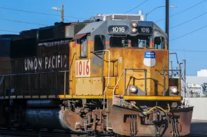 Seis pessoas são encontradas mortas dentro de vagão de trem no Texas
