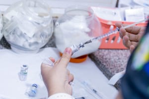 Exame descarta meningite tipo B em criança internada e acalma cenário em Cuiabá