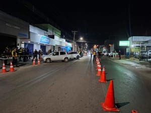 Lei Seca prende nove pessoas e remove 53 veículos na madrugada desta sexta-feira (15)