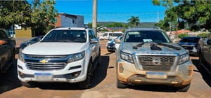 Gefron prende seis pessoas, apreende armas e recupera veículos roubados em MT
