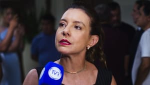 Tribunal de Justiça de MT autoriza investigação contra Flávia Moretti por supostas fraudes no DAE